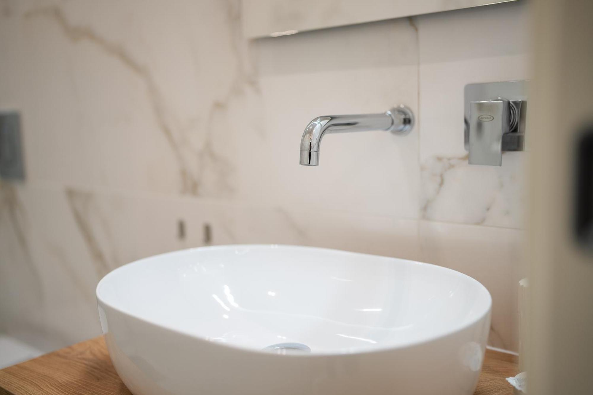 Appartamento In Centro Vista Parco - Biancospino Apartments ميلان المظهر الخارجي الصورة
